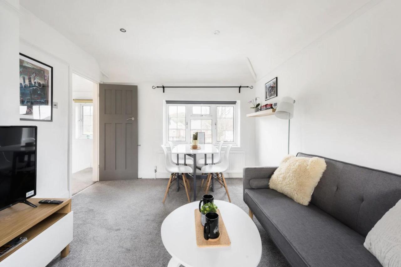 The Film Studio Appartement 5 Min To Harry Potter 왓퍼드 외부 사진
